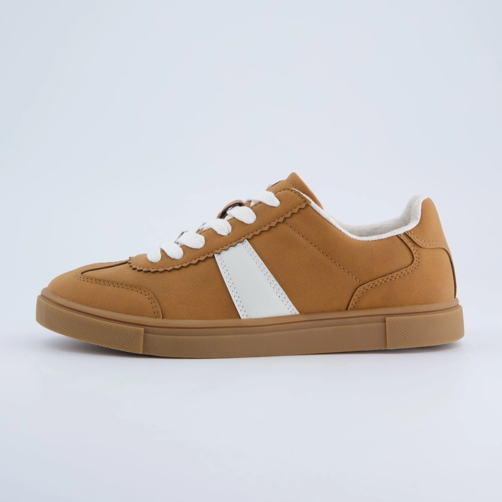 Cushionaire Women’s Balance Lace Up Sneaker